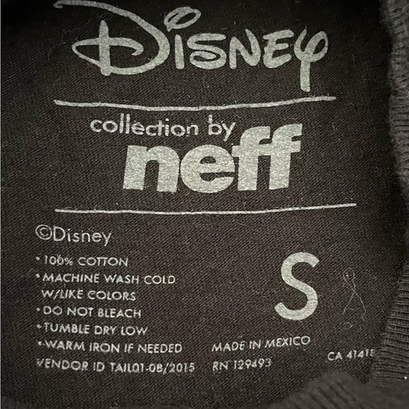 Disney Collection By Neff Adult Size Small - Picture 5 of 7
